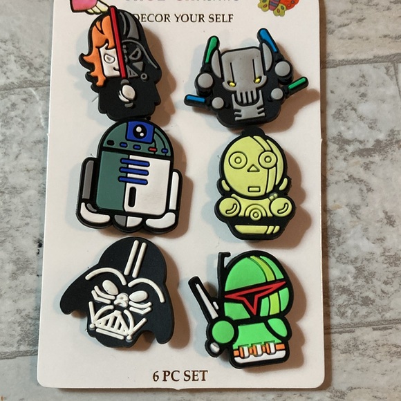 Star Wars The Mandalorian Baby Yoda No-Show Socks & Shoe Charms Jibbetz Bundle - Picture 3 of 7